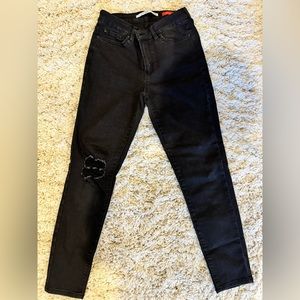 Black Celebrity Pink Distressed Skinny Jeans